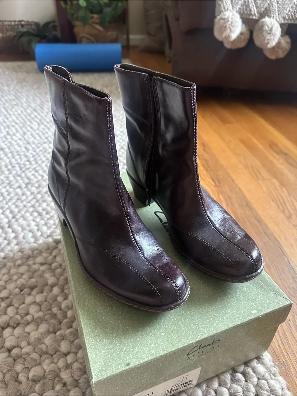 Clarks Women's Dark Brown Leather Zip-Front Ankle Boots